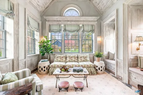 $6,895,000 | 372 Brushy Ridge Road, New Canaan, CT 06840