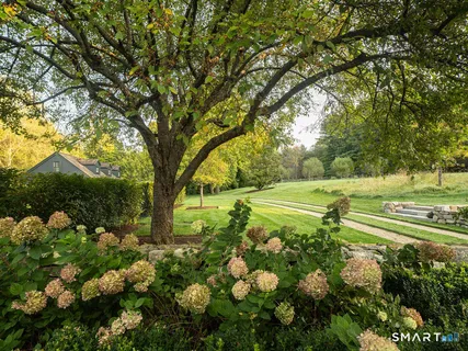 $6,895,000 | 372 Brushy Ridge Road, New Canaan, CT 06840
