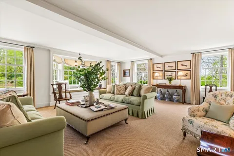 $6,895,000 | 372 Brushy Ridge Road, New Canaan, CT 06840