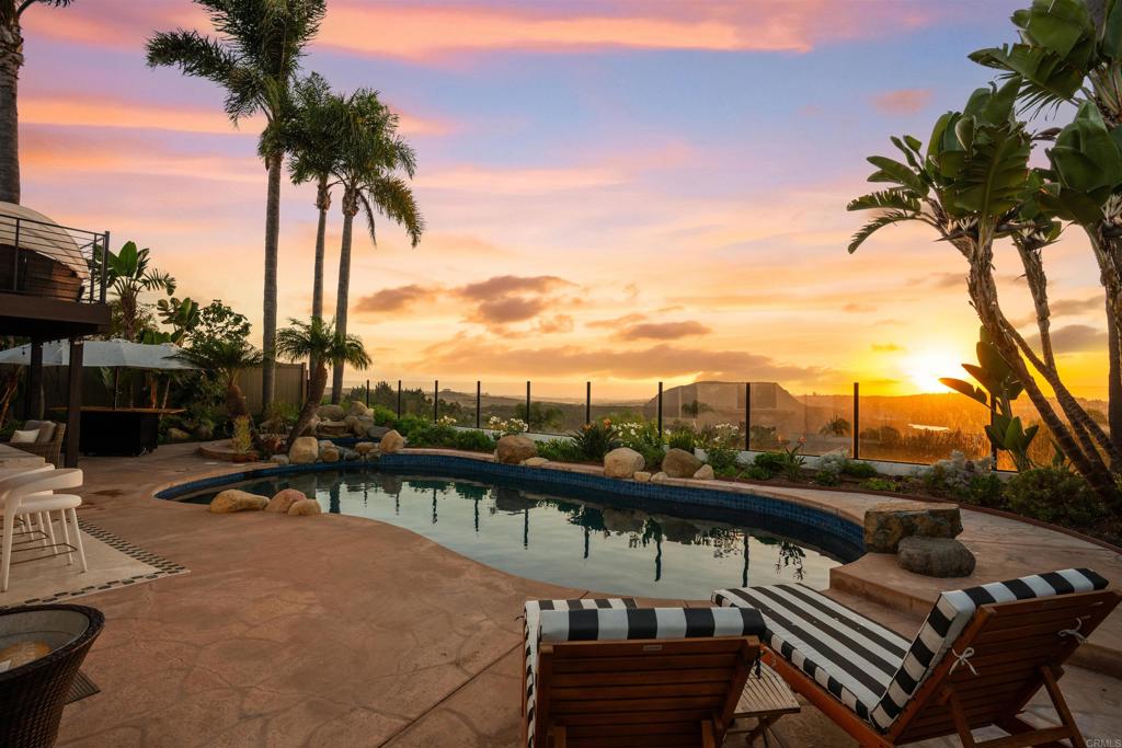5004 Viewridge Way Oceanside, CA 92056 - Photo 29 of 34 Gallery Image 29