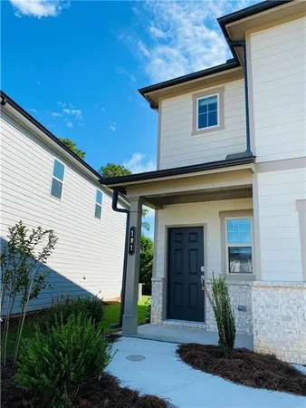 $1,890 | 181 Wynn Way, Pendergrass, GA 30567