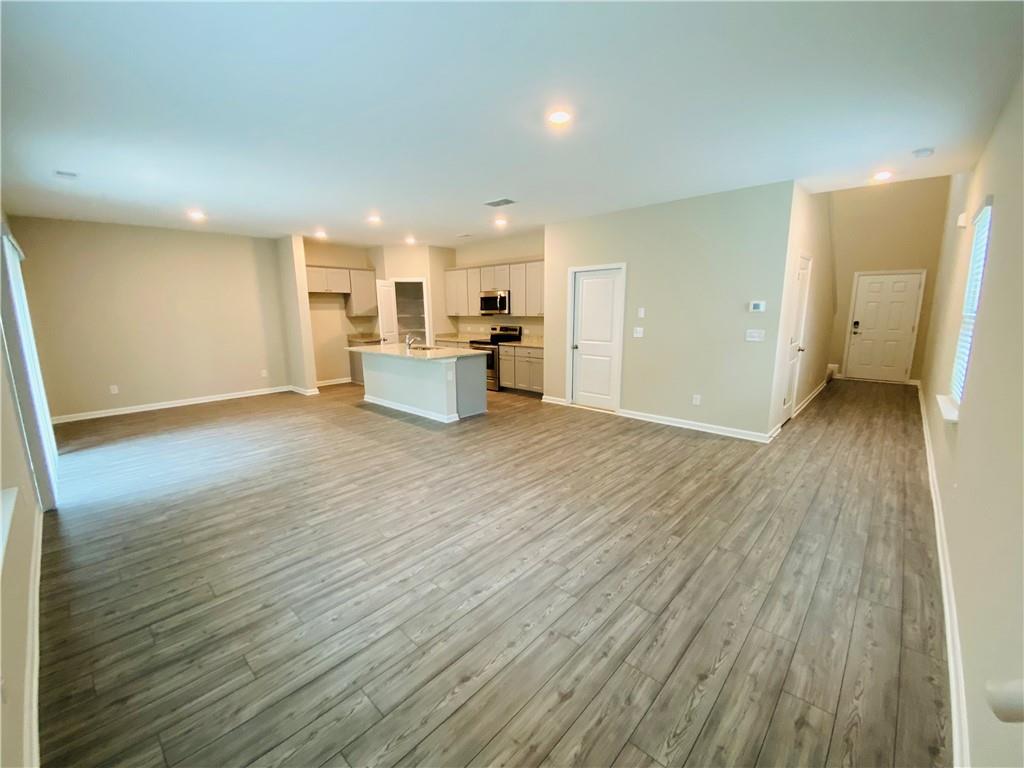 181 Wynn Way Pendergrass, GA 30567 - Photo 6 of 45