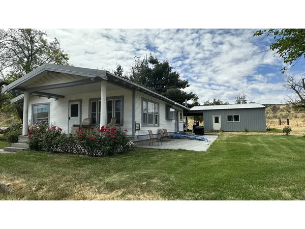 $349,900 | 74476 Highway 19, Arlington, OR 97812
