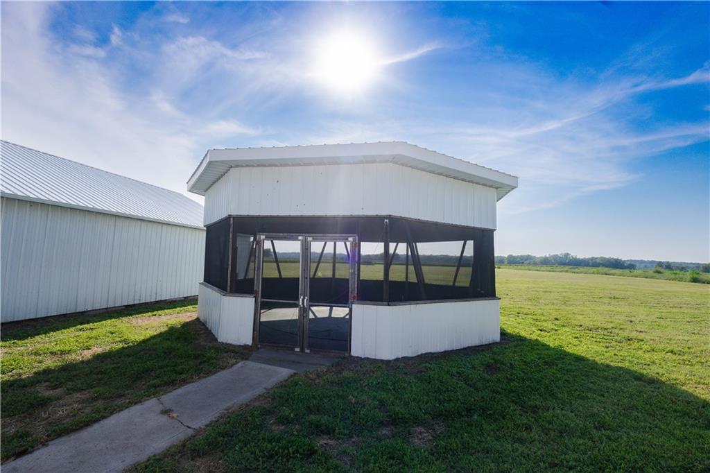 5710 Southwest 51st Road St. Joseph, MO 64504 - Photo 29 of 36 Gallery Image 29