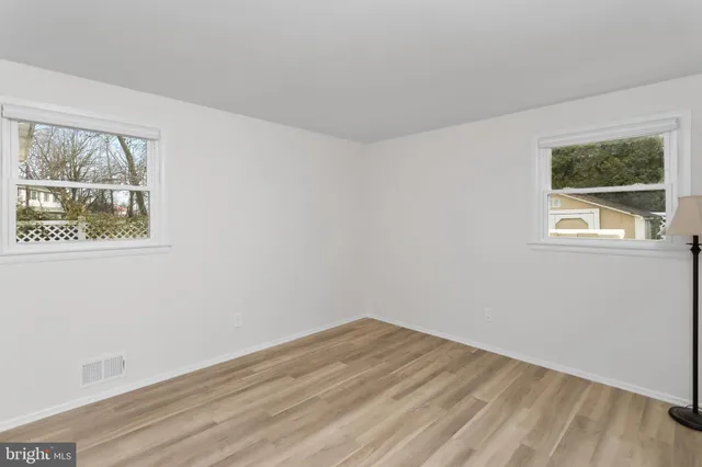 $2,300 | 295 Lander Drive, Trenton, NJ 08619