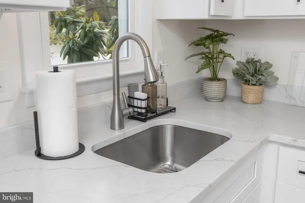 a close view of sink and tap