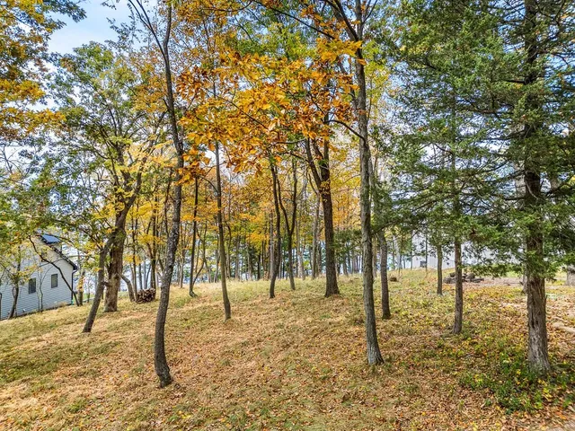 $1,649,000 | L2 Oakwood Green Lake, Markesan, WI 53946