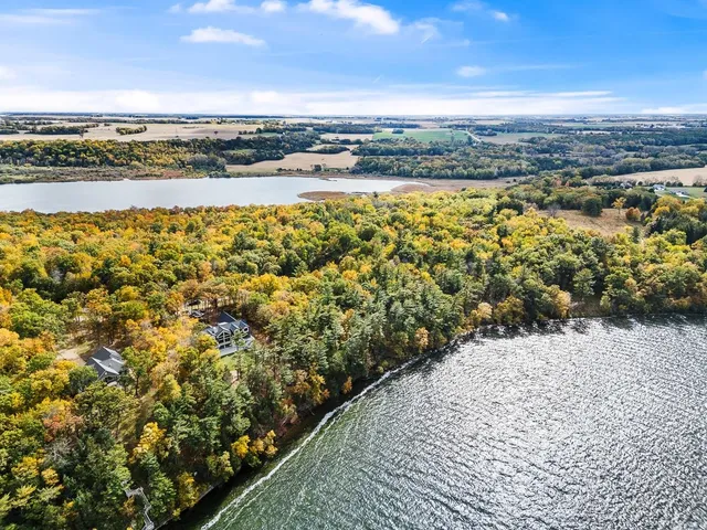 $1,649,000 | L2 Oakwood Green Lake, Markesan, WI 53946
