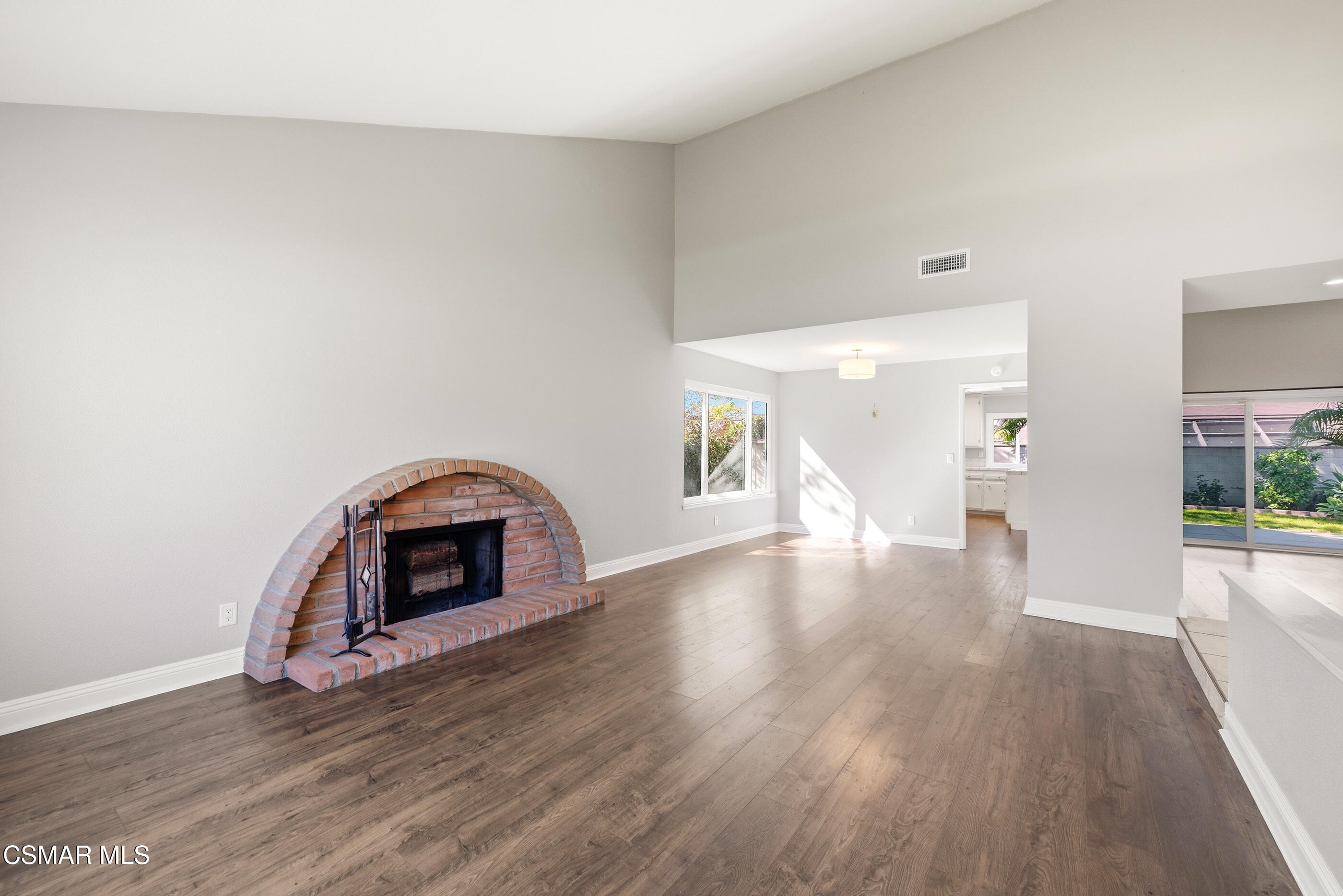 2249 St Clair Avenue Simi Valley, CA 93063 - Photo 12 of 60 a view of empty room with wooden floor
