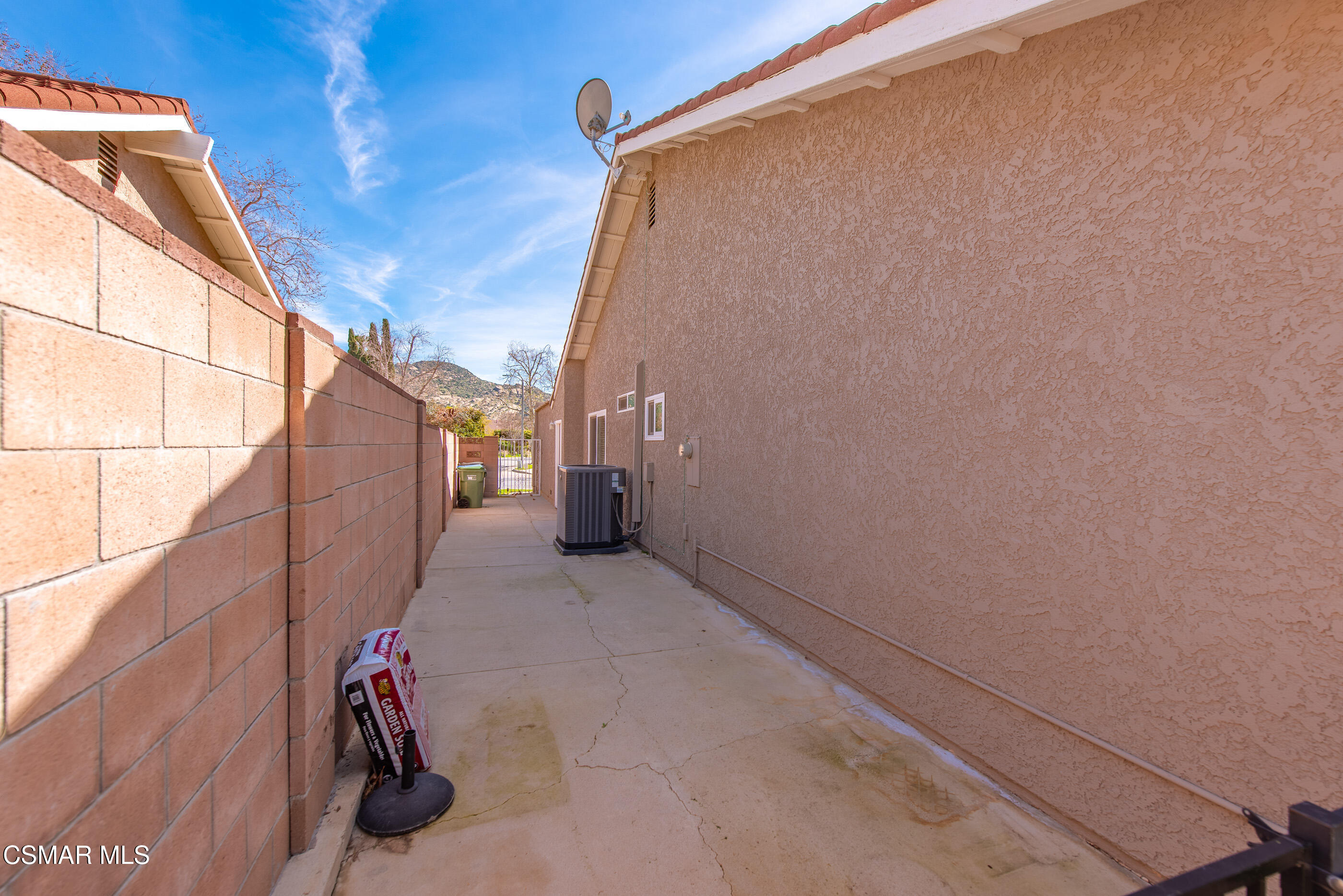 2249 St Clair Avenue Simi Valley, CA 93063 - Photo 49 of 60 a view of a back yard
