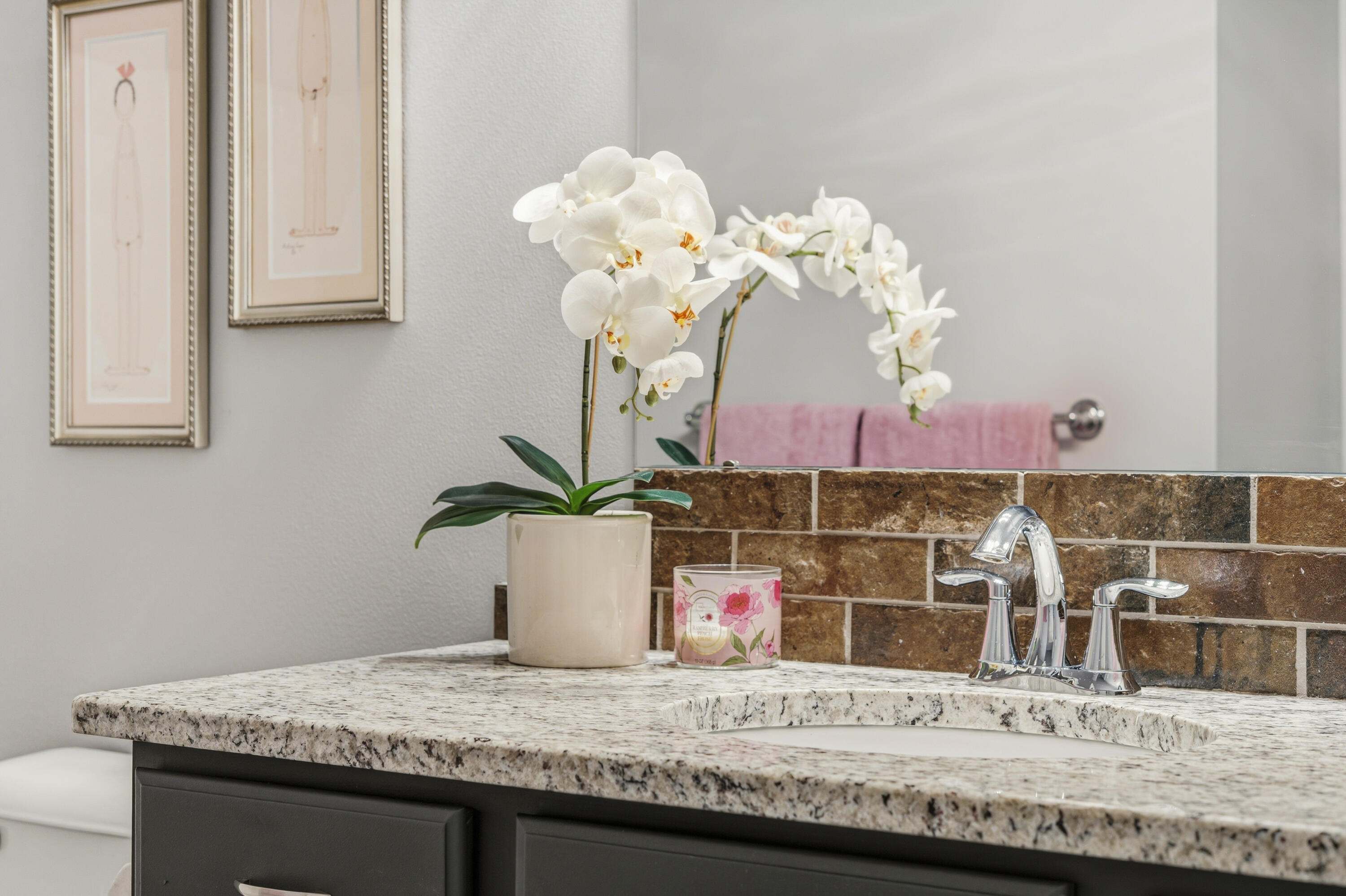 16050 Dick Road La Pine, OR 97739 - Photo 34 of 59 58-Bathroom