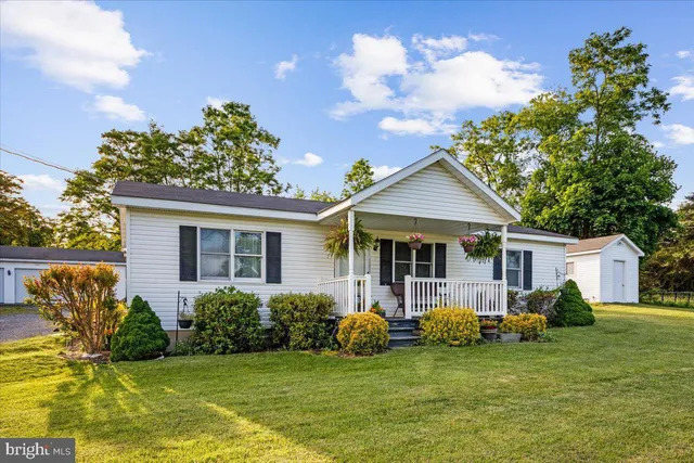 $2,700 | 709 Dicks Hollow Road, Winchester, VA 22603