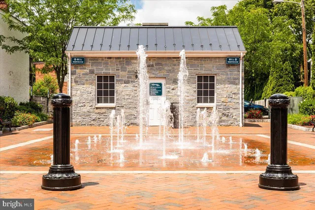 $2,700 | 709 Dicks Hollow Road, Winchester, VA 22603