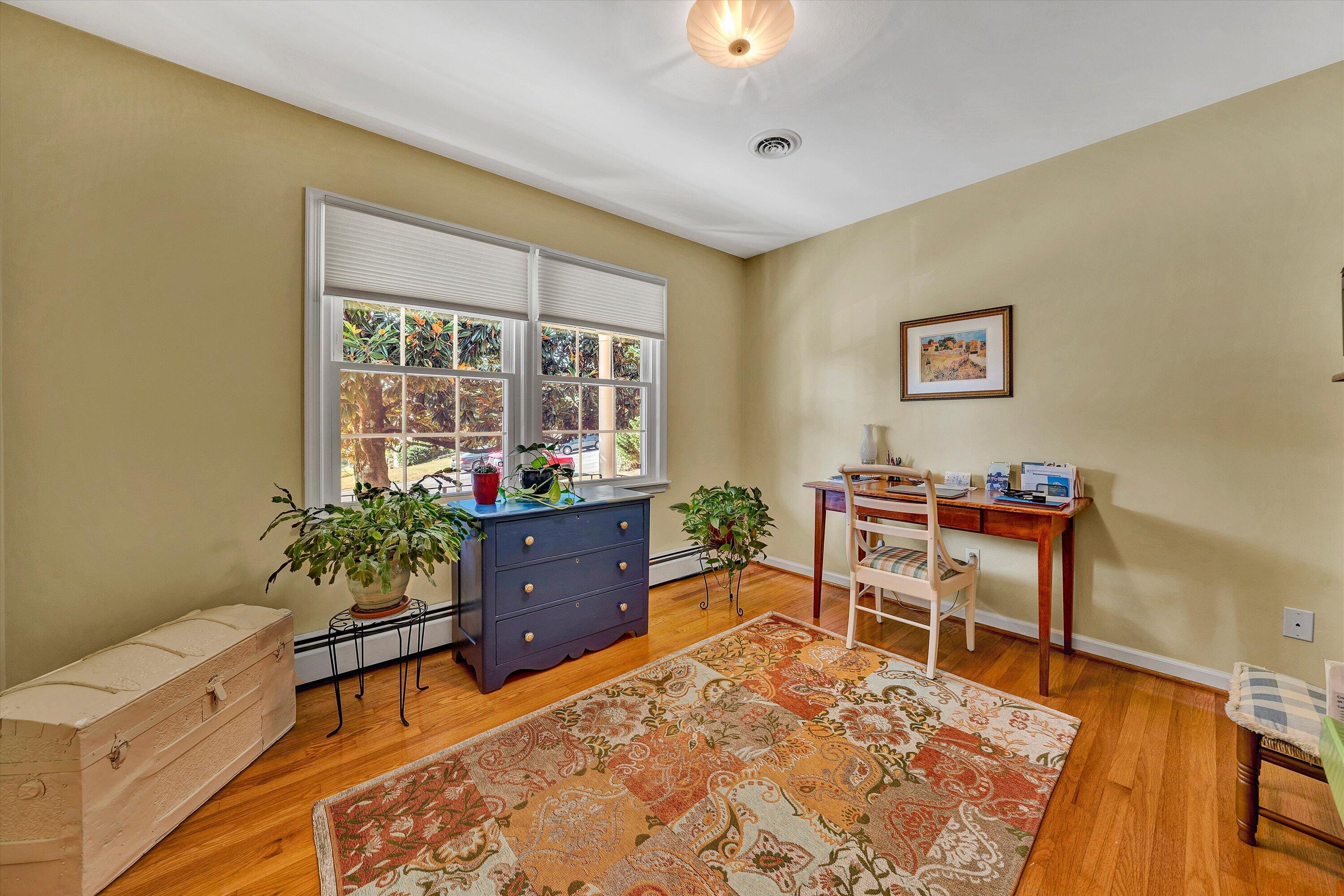 4911 Cave Spring Circle Roanoke, VA 24018 - Photo 15 of 38 16-062520240013