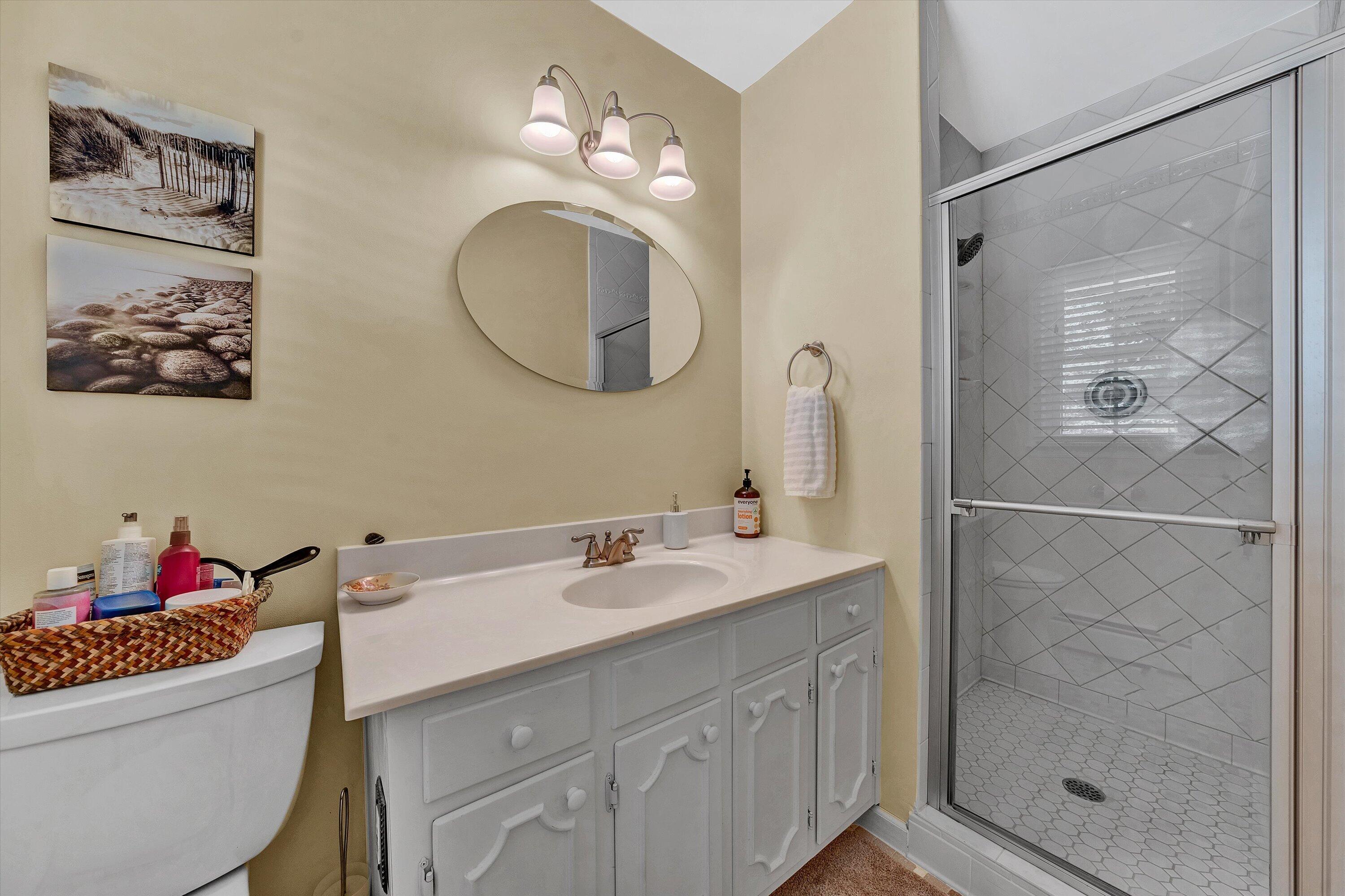 4911 Cave Spring Circle Roanoke, VA 24018 - Photo 19 of 38 20-062520240017
