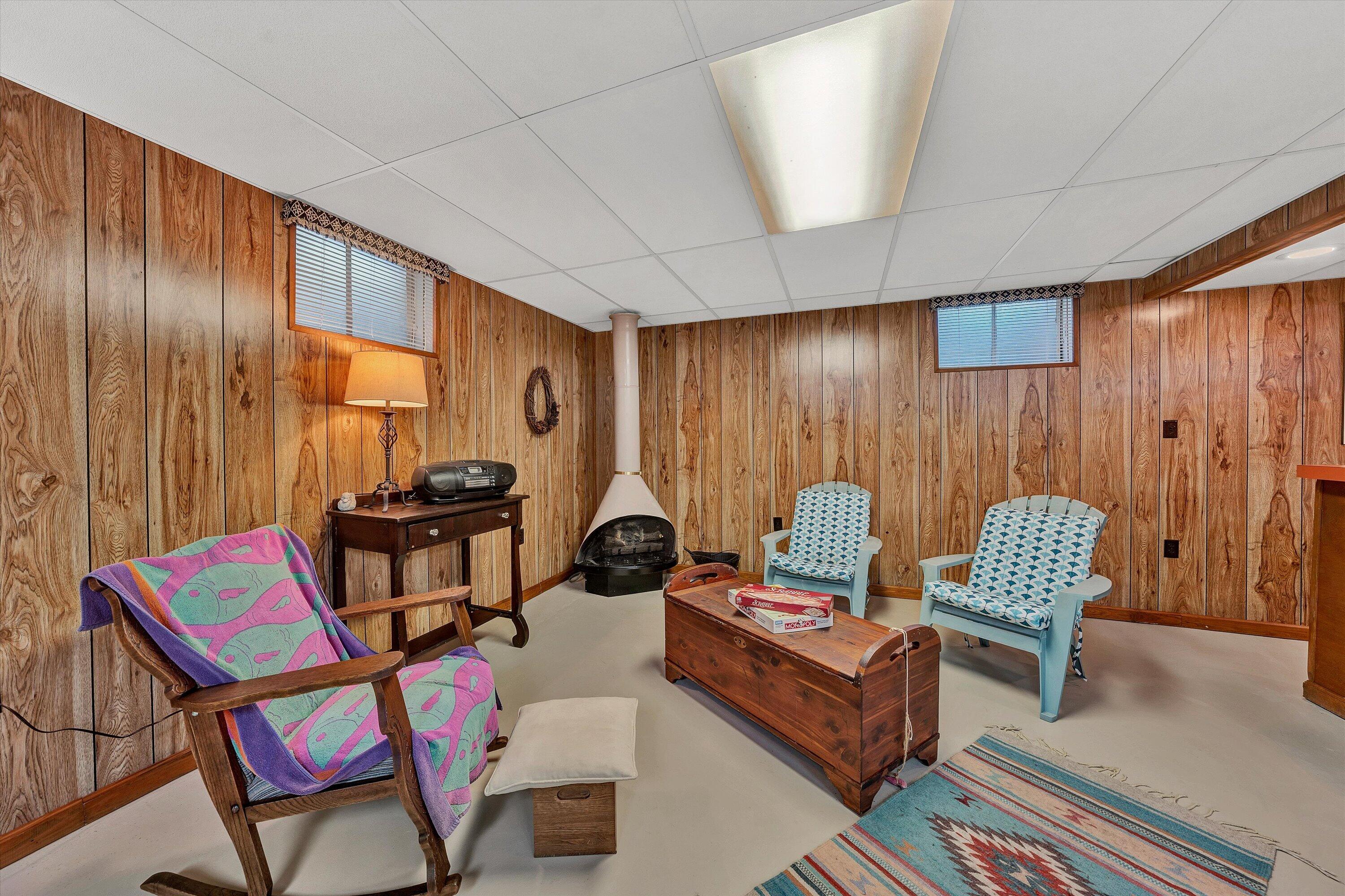 4911 Cave Spring Circle Roanoke, VA 24018 - Photo 23 of 38 24-062520240021