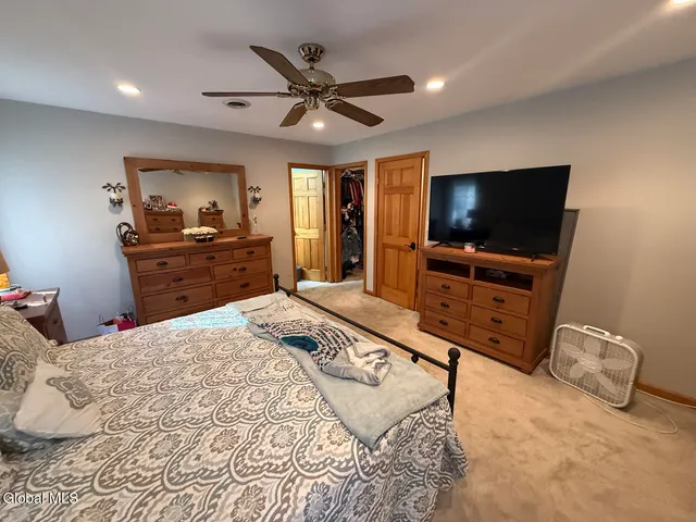 $749,000 | 12 Pond Hollow Road, Sand Lake, NY 12018