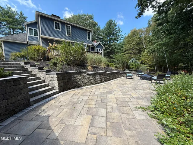 $749,000 | 12 Pond Hollow Road, Sand Lake, NY 12018