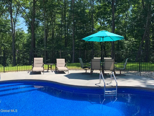 $749,000 | 12 Pond Hollow Road, Sand Lake, NY 12018