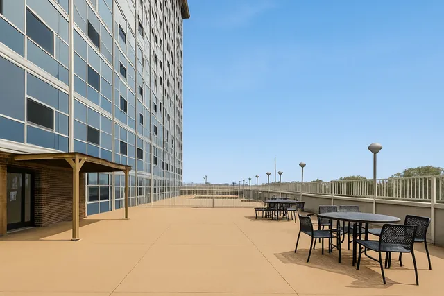 $119,000 | 7234 West North Avenue, Unit 1608, Elmwood Park, IL 60707