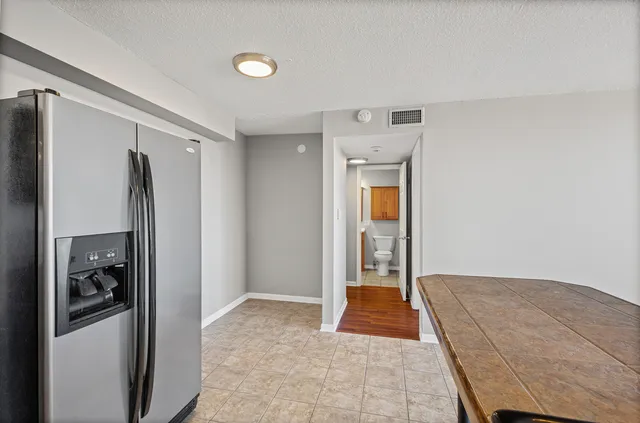 $119,000 | 7234 West North Avenue, Unit 1608, Elmwood Park, IL 60707