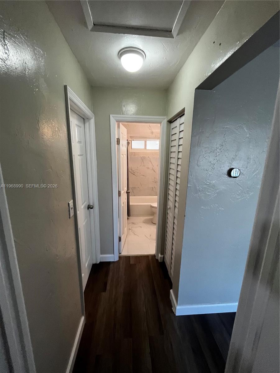 816 Beech Road West Palm Beach, FL 33409 - Photo 6 of 16