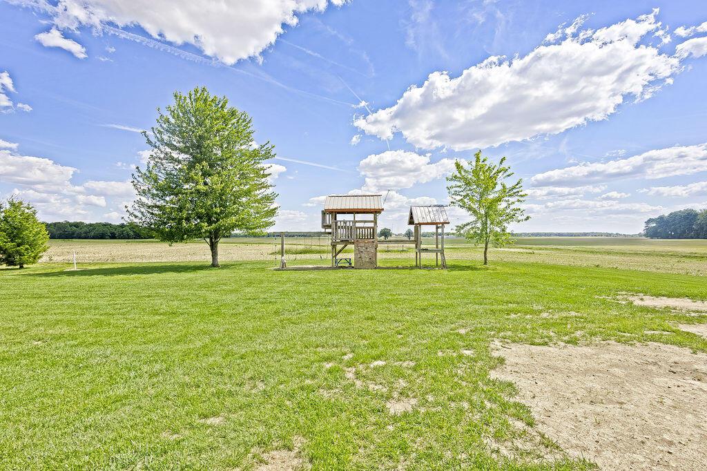1050 Eckard Road Centerburg, OH 43011 - Photo 37 of 49