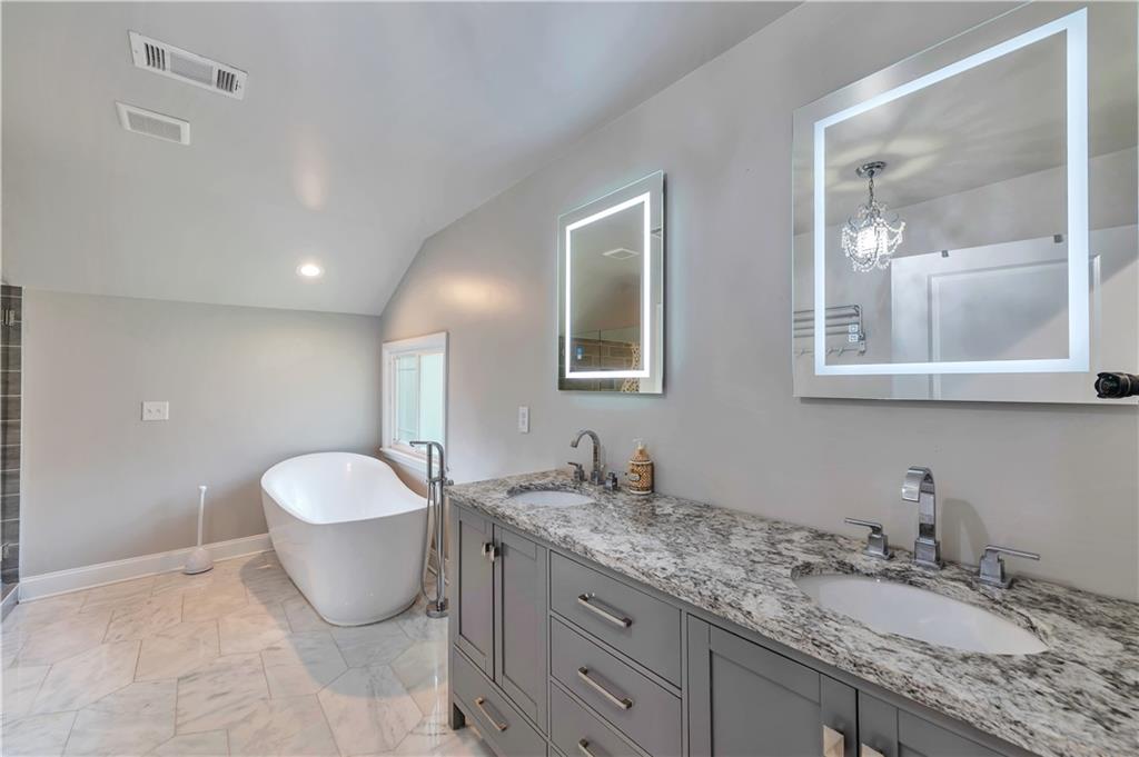 1745 Sylvan Road Southwest Atlanta, GA 30310 - Photo 3 of 25