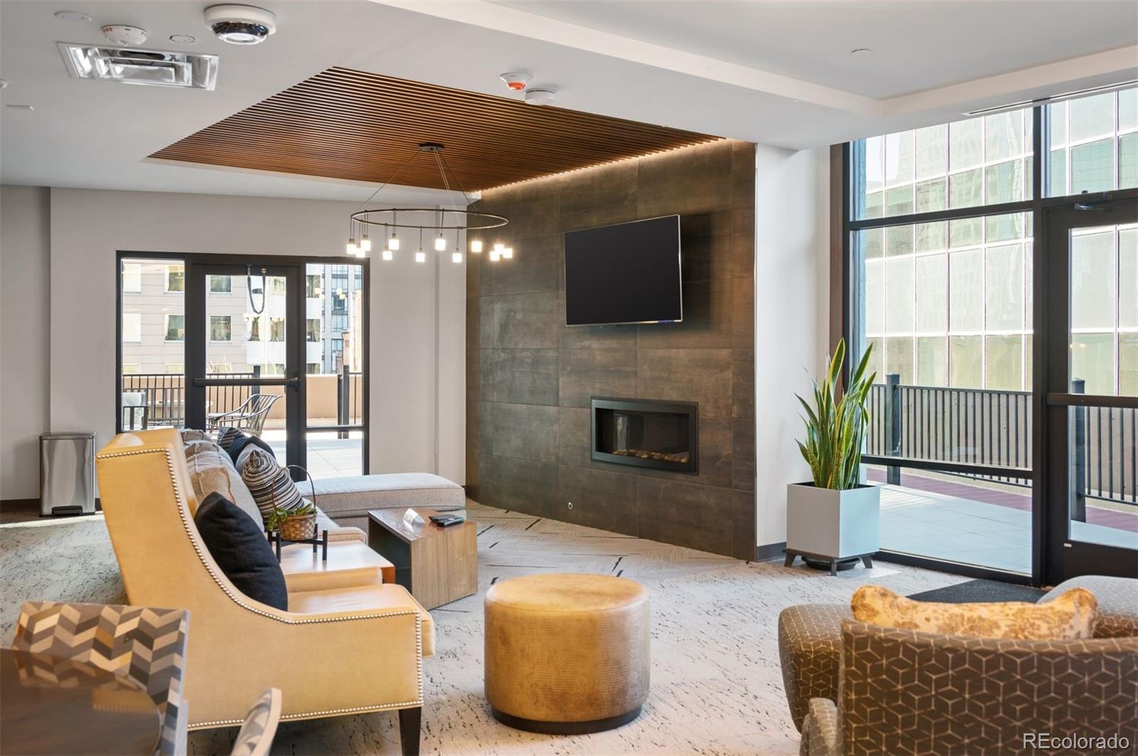 1777 Larimer Street, Unit 1010 Denver, CO 80202 - Photo 35 of 48