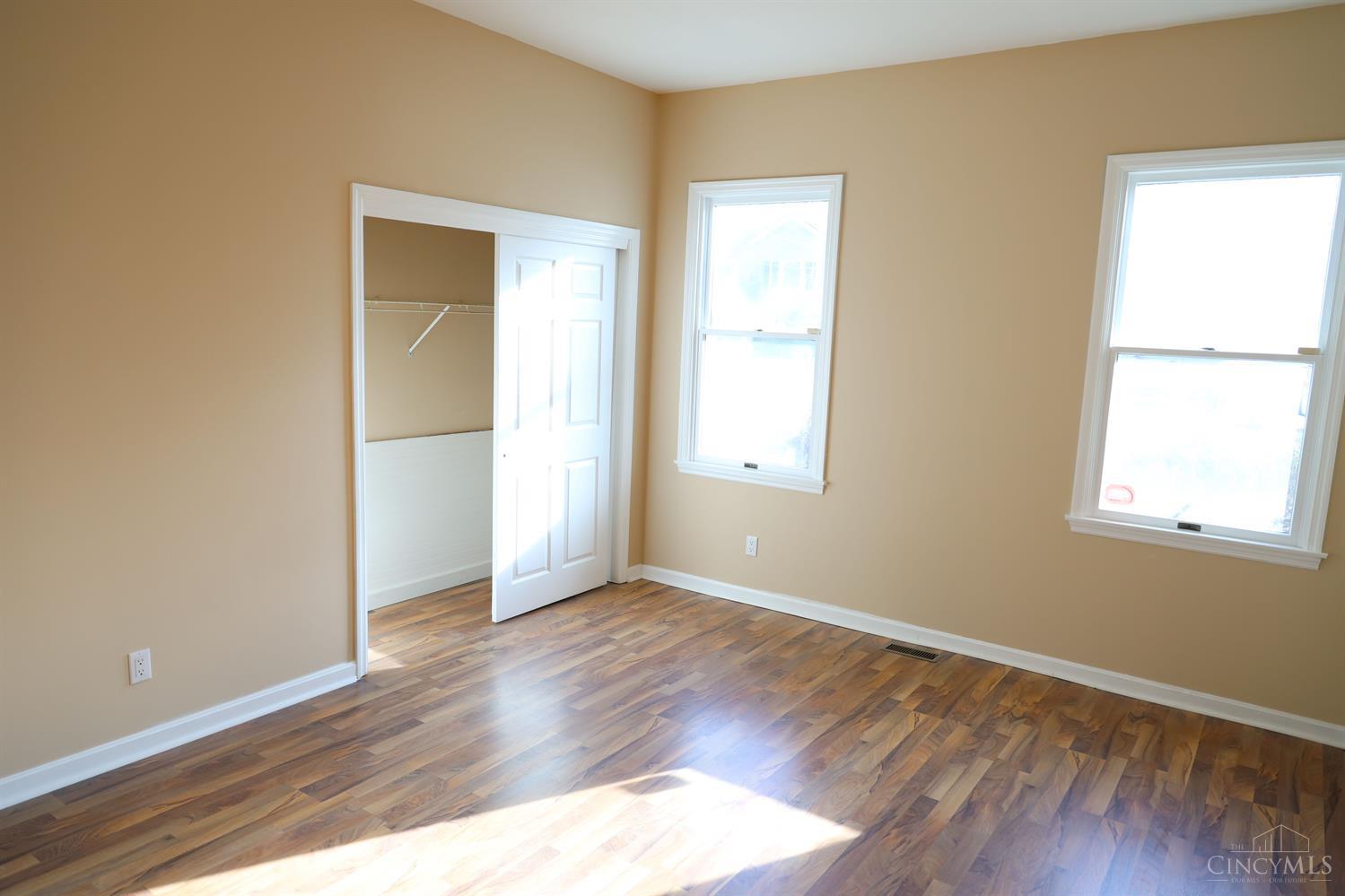 54 West Sharon Road Cincinnati, OH 45246 - Photo 20 of 47 Gallery Image 20