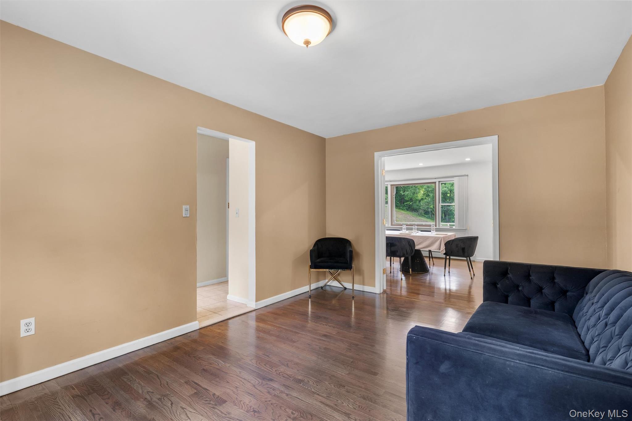 14 Cheesecote Court Stony Point, NY 10980 - Photo 9 of 40 a living room with couches and a coffee table
