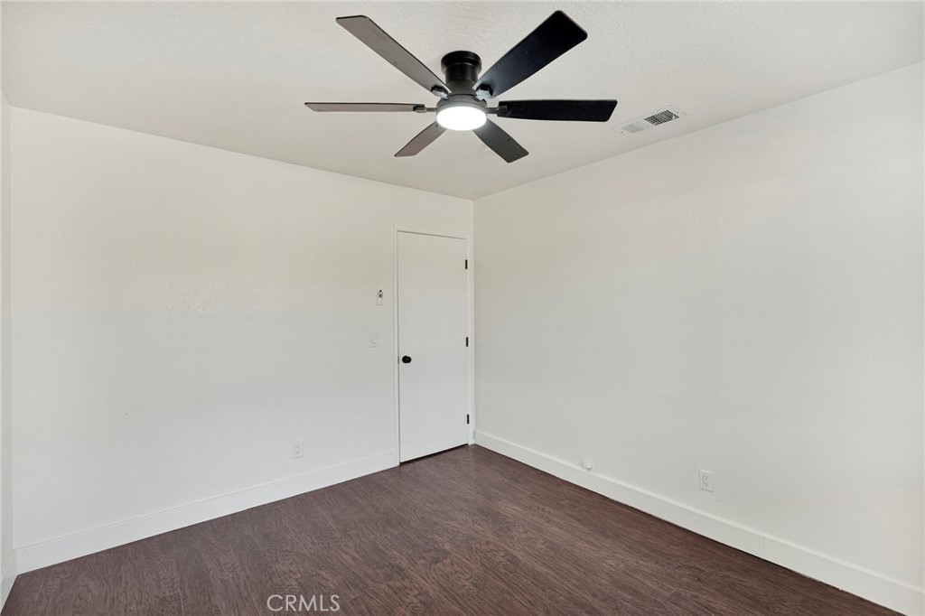 14204 Tehachapi Road Apple Valley, CA 92307 - Photo 22 of 72