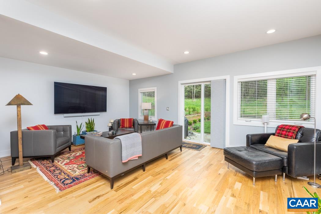 1618 Rialto Street Charlottesville, VA 22902 - Photo 5 of 47 Gallery Image 5