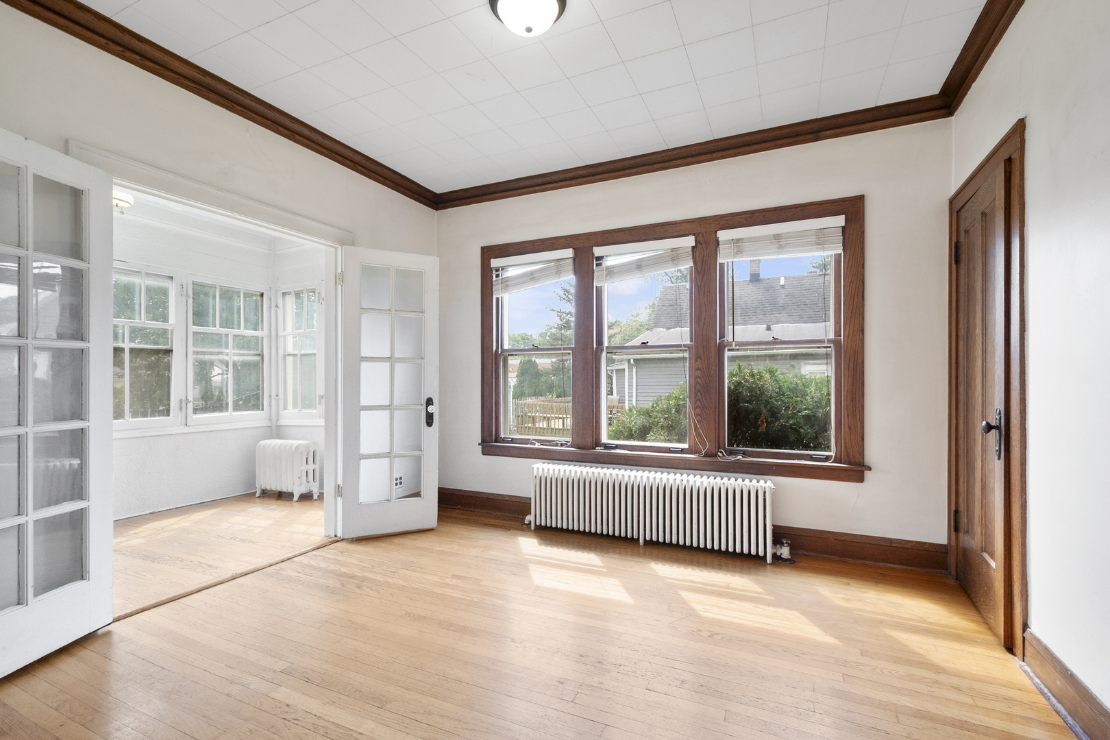 17 Chester Avenue Park Ridge, IL 60068 - Photo 8 of 24 Gallery Image 8