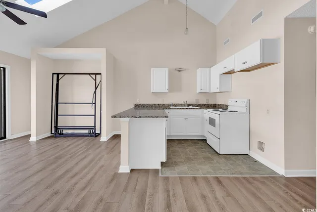 $75,000 | 510 Fairwood Lakes Drive, Unit 21P, Myrtle Beach, SC 29588