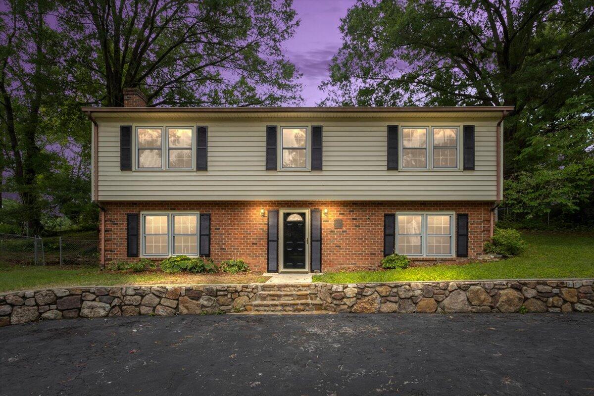 3614 Grandin Road Southwest Roanoke, VA 24018 - Photo 1 of 30 Front