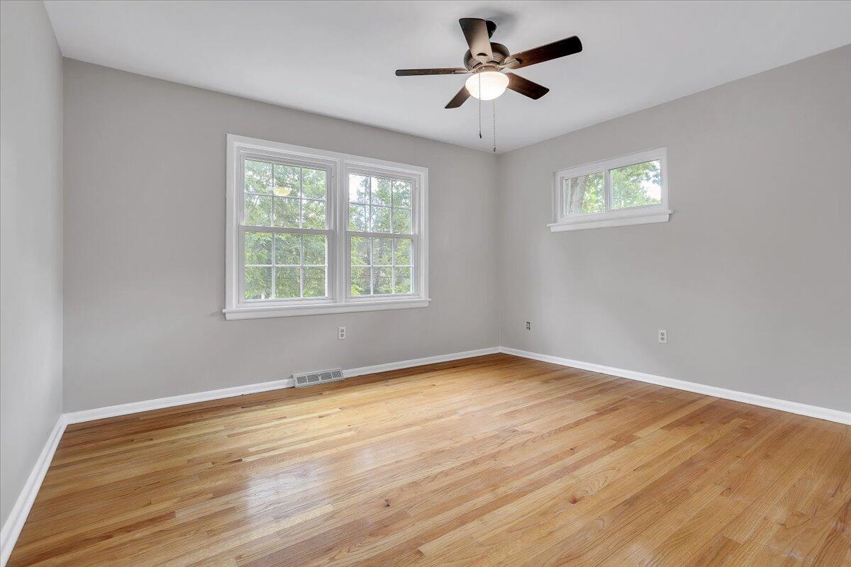 3614 Grandin Road Southwest Roanoke, VA 24018 - Photo 21 of 30 21-3614 Grandin Rd SW_21