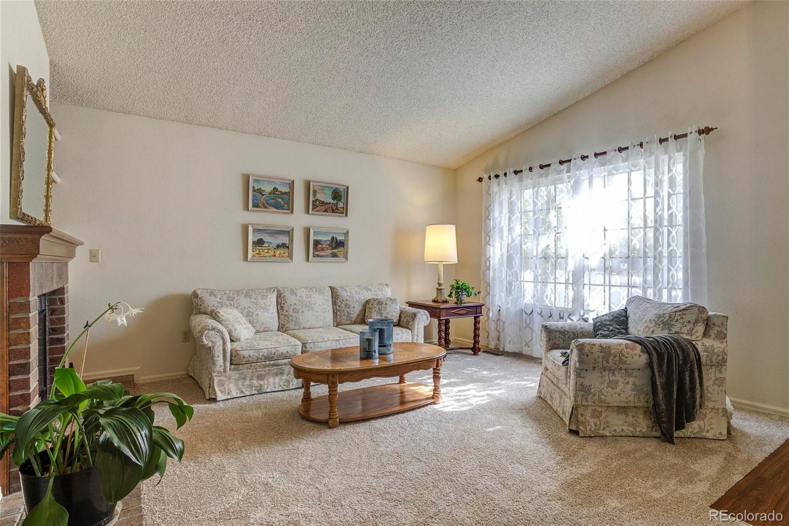 3 Dunbarton Court Highlands Ranch, CO 80130 - Photo 9 of 35 Gallery Image 9