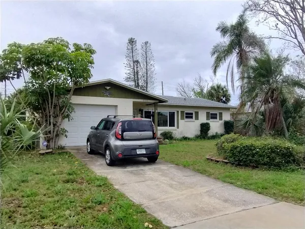 $385,000 | 8300 75th Avenue North, Seminole, FL 33777