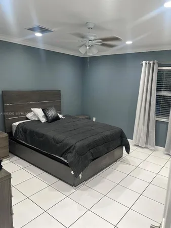 $7,000 | 1430 Polk Street, Unit 1430, Hollywood, FL 33020