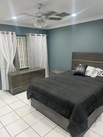 $7,000 | 1430 Polk Street, Unit 1430, Hollywood, FL 33020