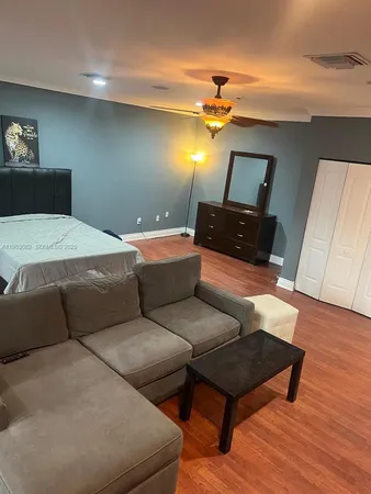 $7,000 | 1430 Polk Street, Unit 1430, Hollywood, FL 33020