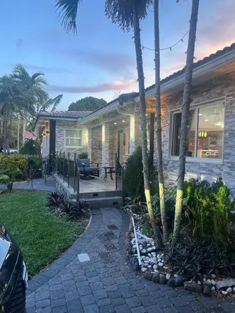 $7,000 | 1430 Polk Street, Unit 1430, Hollywood, FL 33020