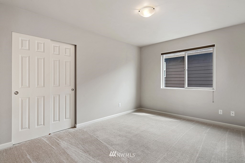 5004 Northeast 3rd Place Renton, WA 98059 - Photo 19 of 25