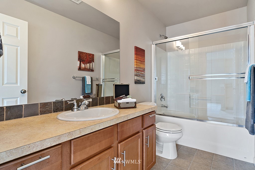 5004 Northeast 3rd Place Renton, WA 98059 - Photo 21 of 25