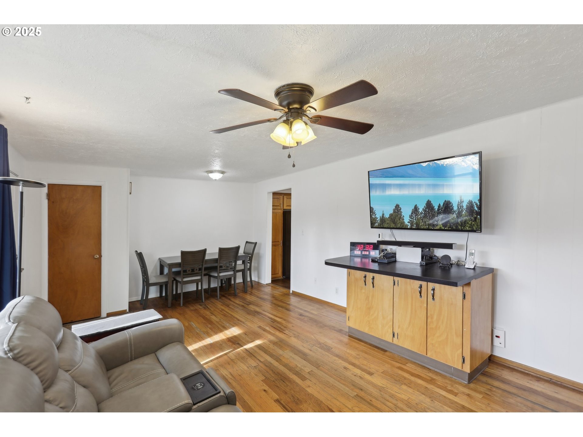 339 Boone Road Southeast Salem, OR 97302 - Photo 7 of 33 Gallery Image 7