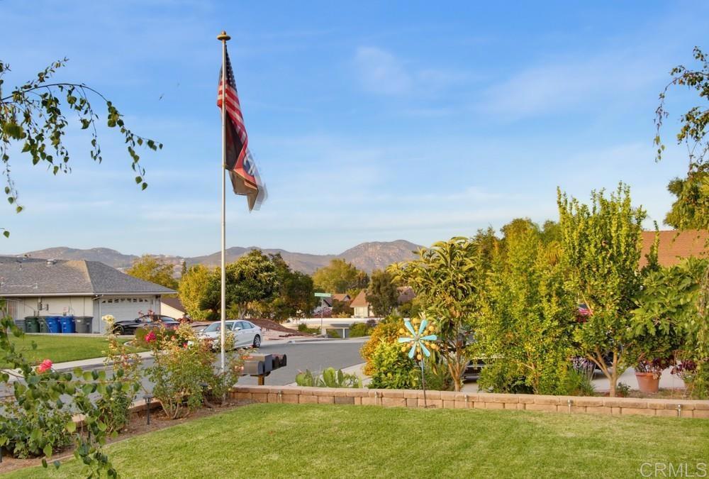 1449 Merriwether Way El Cajon, CA 92019 - Photo 6 of 44