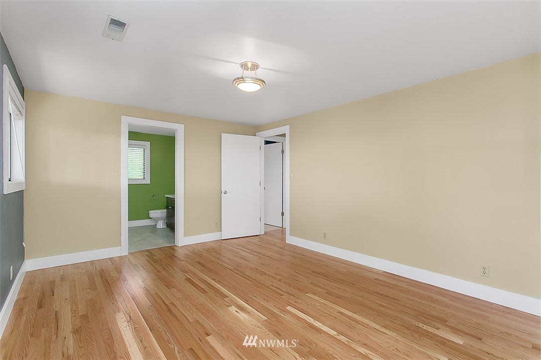 1002 Walnut Street Edmonds, WA 98020 - Photo 16 of 25 Gallery Image 16