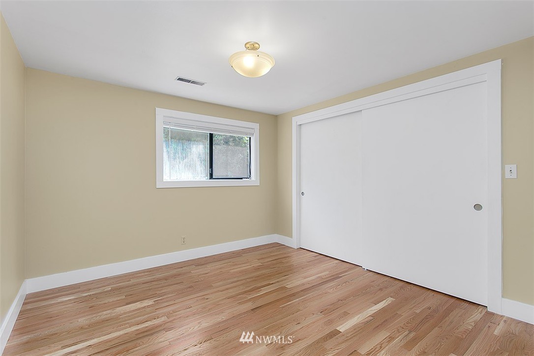 1002 Walnut Street Edmonds, WA 98020 - Photo 18 of 25 Gallery Image 18