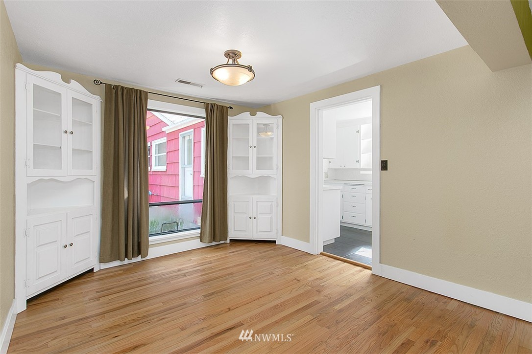 1002 Walnut Street Edmonds, WA 98020 - Photo 10 of 25 Gallery Image 10